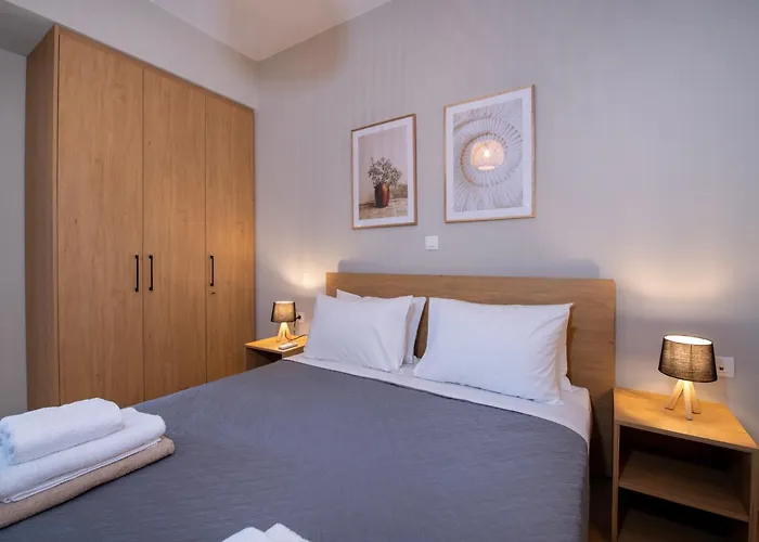 Apartment Plaka Paradise