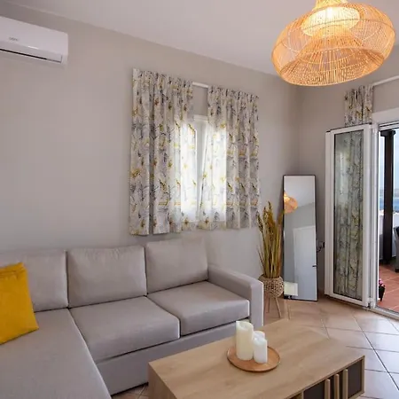 Apartament Plaka Paradise